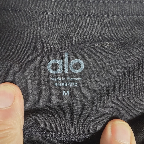 ALO Women's Yoga Airbrush Chakra Leggings In Black, Gold, & Copper Size M - Picture 11 of 13